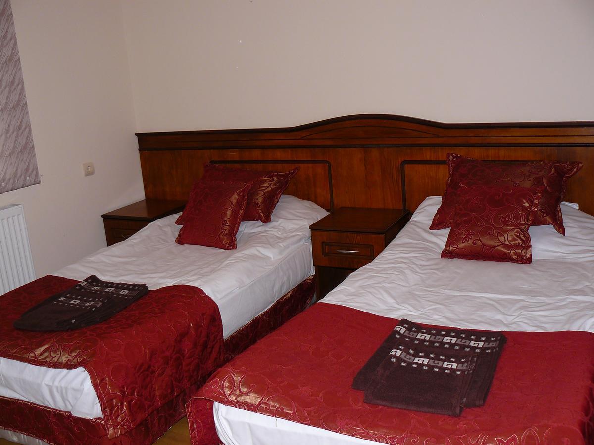 Guest House Nani Asenovgrad Bagian luar foto