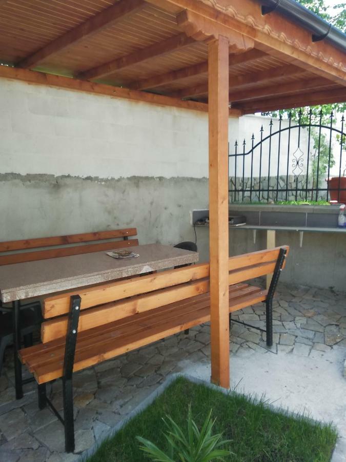 Guest House Nani Asenovgrad Bagian luar foto